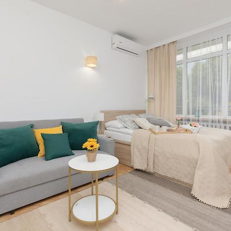 Bright Apartment Warsaw Srodmiescie By Noclegi Renters Екстериор снимка